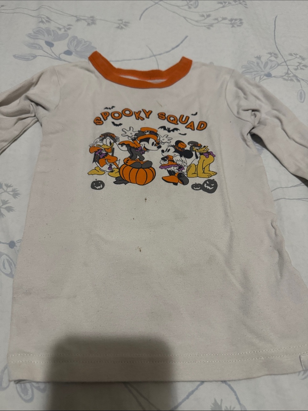 ⭐️GAP x Disney Toddlers Mickey Halloween PJ Top (Size: 5)